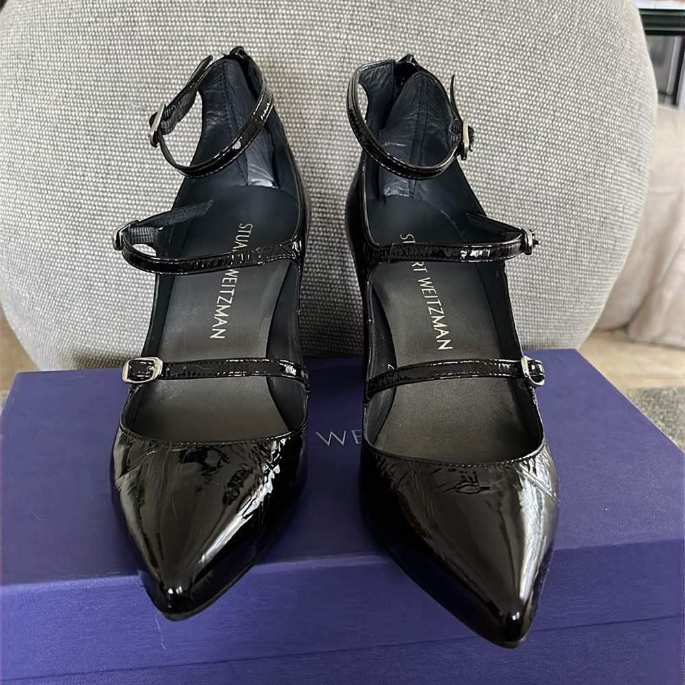 Stuart Weitzman Pump